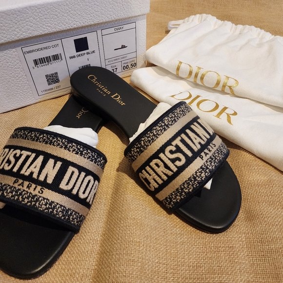 Dior Dway Slide - Picture 4 of 9